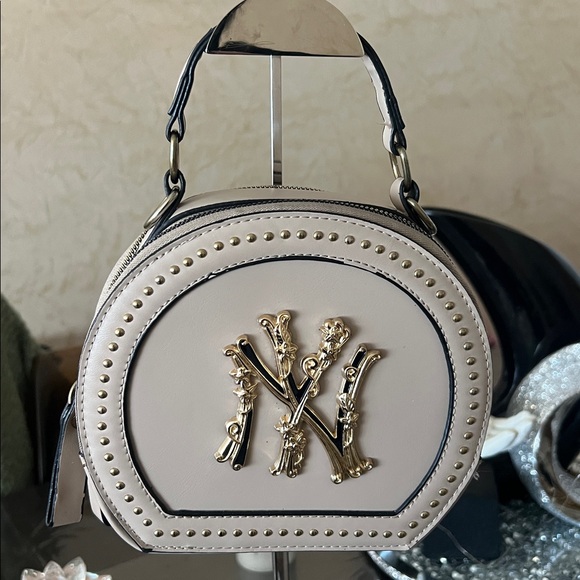 Vintage Custom New York Logo Purse/crossbody - Picture 3 of 11